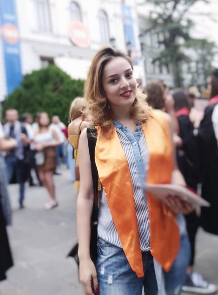 როგორ ვასწავლოთ აუტიზმის მქონე ბავშვს/მოზარდს პირბადის გამოყენება?